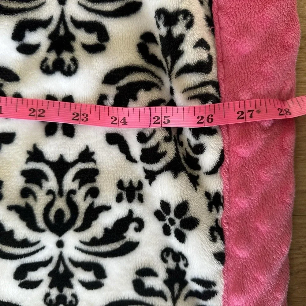 Okie Dokie Damask Baby‎ Blanket Black White Hot Pink Minky Dot Trim Edge 30x40